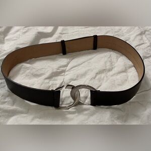 Ellen Tracy adjustable Italian Leather Belt with silver buckle - OS